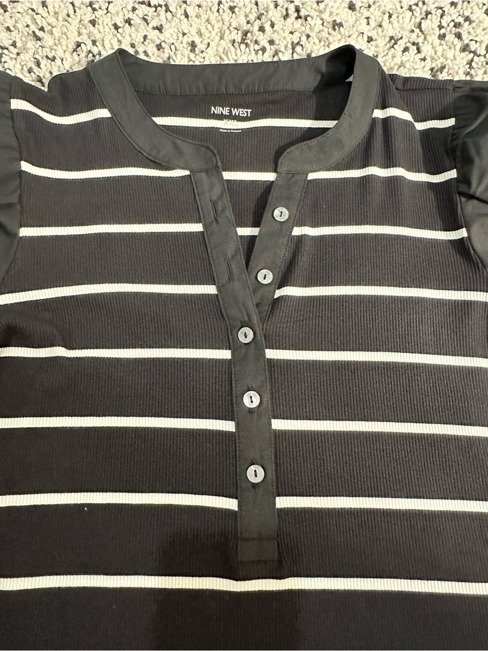 Nine West Black &‎ White Striped Puff Sleeve Henley Top - Picture 3 of 6